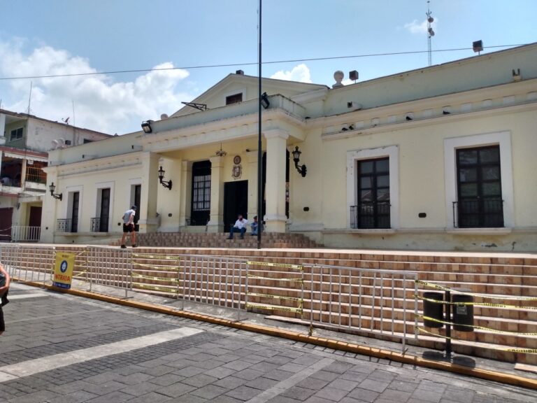 a8220360-e2a6-4a3a-94db-3ca318dfab28