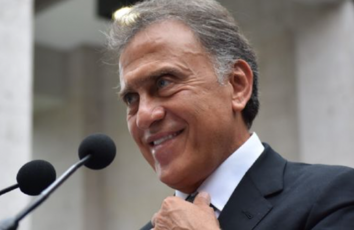 yunes linares ,..-