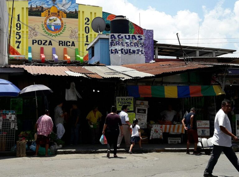 Mercadom poza rica