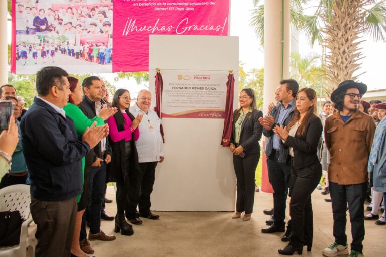 Ayuntamiento de Poza Rica construye domo en el CONALEP