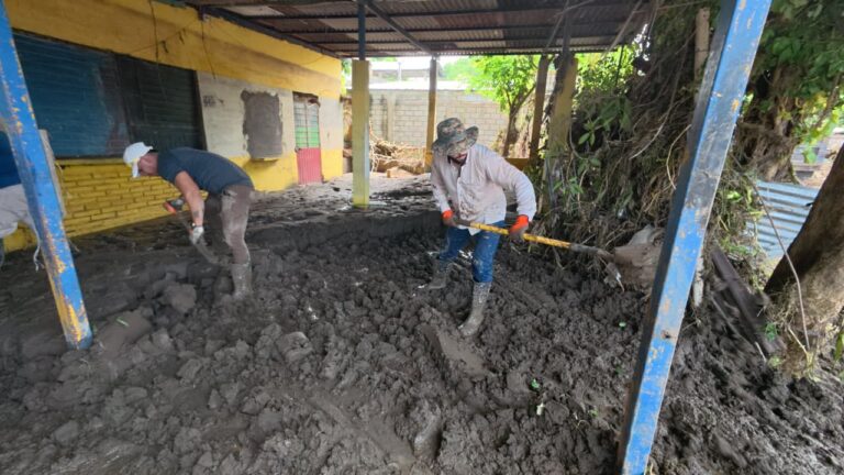 Imagen de WhatsApp 2025-10-14 a las 00.18.50_c382858a