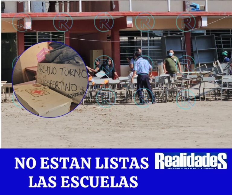 Voluntarios rescatan a 12 personas (17)